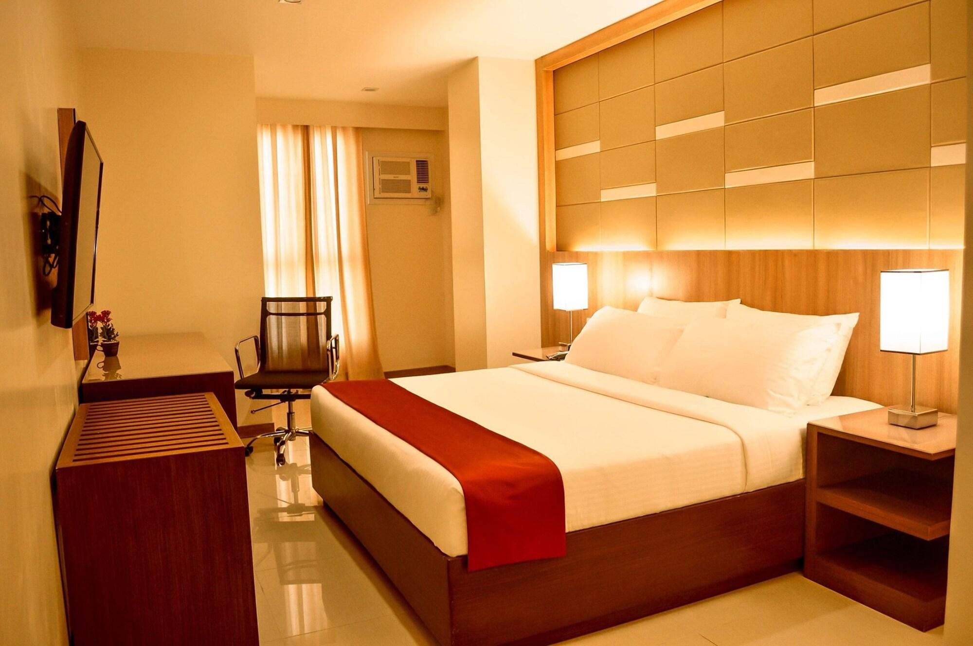 Hotel Veniz - Session Baguio City Buitenkant foto
